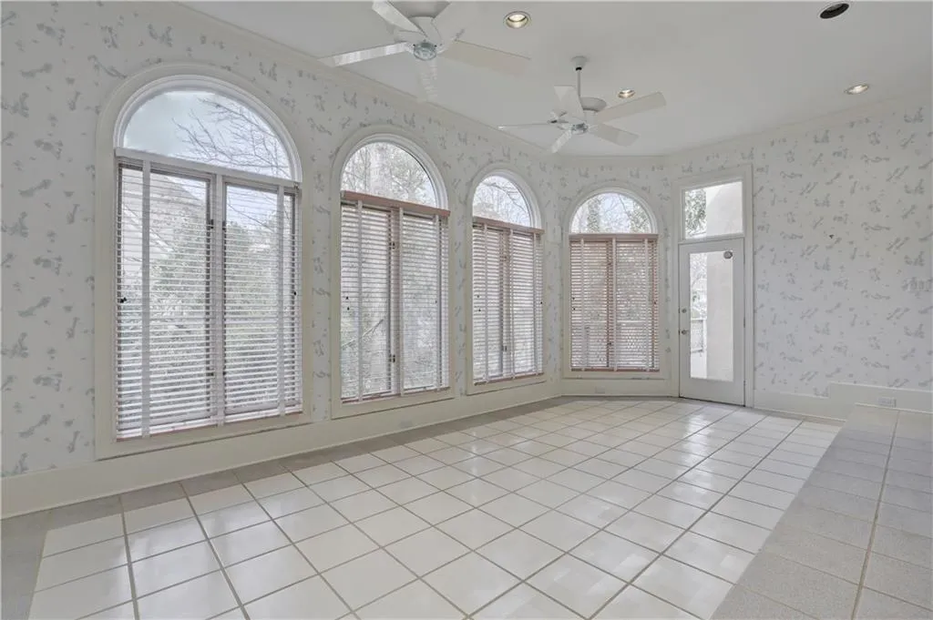 195 Helmsley Drive, Atlanta, Georgia 30327, 4 Bedrooms Bedrooms, ,4 BathroomsBathrooms,Residential,Sold,195 Helmsley Drive,5811579 195 Helmsley Drive, Atlanta, Georgia 30327, 4 Bedrooms Bedrooms, ,4 BathroomsBathrooms,Residential,Sold,195 Helmsley Drive,5811579