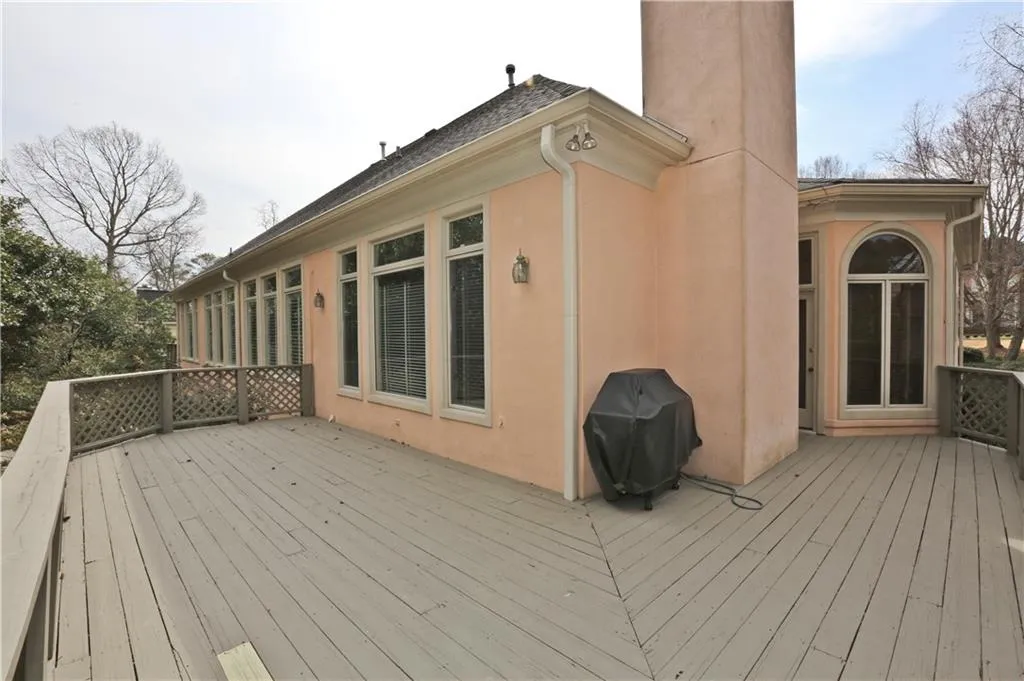 195 Helmsley Drive, Atlanta, Georgia 30327, 4 Bedrooms Bedrooms, ,4 BathroomsBathrooms,Residential,Sold,195 Helmsley Drive,5811579 195 Helmsley Drive, Atlanta, Georgia 30327, 4 Bedrooms Bedrooms, ,4 BathroomsBathrooms,Residential,Sold,195 Helmsley Drive,5811579