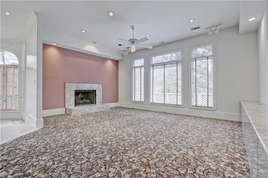 195 Helmsley Drive, Atlanta, Georgia 30327, 4 Bedrooms Bedrooms, ,4 BathroomsBathrooms,Residential,Sold,195 Helmsley Drive,5811579 195 Helmsley Drive, Atlanta, Georgia 30327, 4 Bedrooms Bedrooms, ,4 BathroomsBathrooms,Residential,Sold,195 Helmsley Drive,5811579