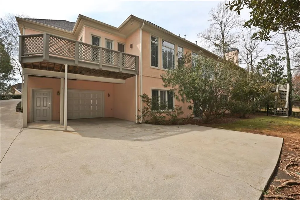 195 Helmsley Drive, Atlanta, Georgia 30327, 4 Bedrooms Bedrooms, ,4 BathroomsBathrooms,Residential,Sold,195 Helmsley Drive,5811579 195 Helmsley Drive, Atlanta, Georgia 30327, 4 Bedrooms Bedrooms, ,4 BathroomsBathrooms,Residential,Sold,195 Helmsley Drive,5811579