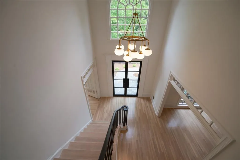 4475 Crestwicke Pointe, Sandy Springs, Georgia 30319, 5 Bedrooms Bedrooms, ,4 BathroomsBathrooms,Residential,Sold,4475 Crestwicke Pointe,7104565