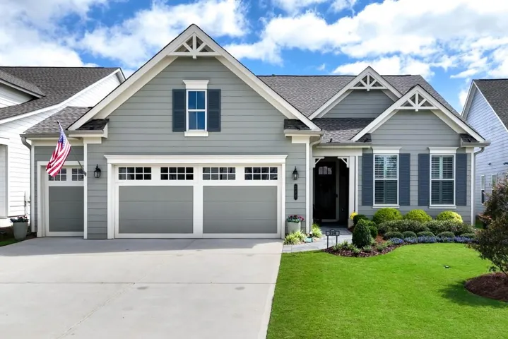 229 Sharp Trail, Hoschton, Georgia 30548