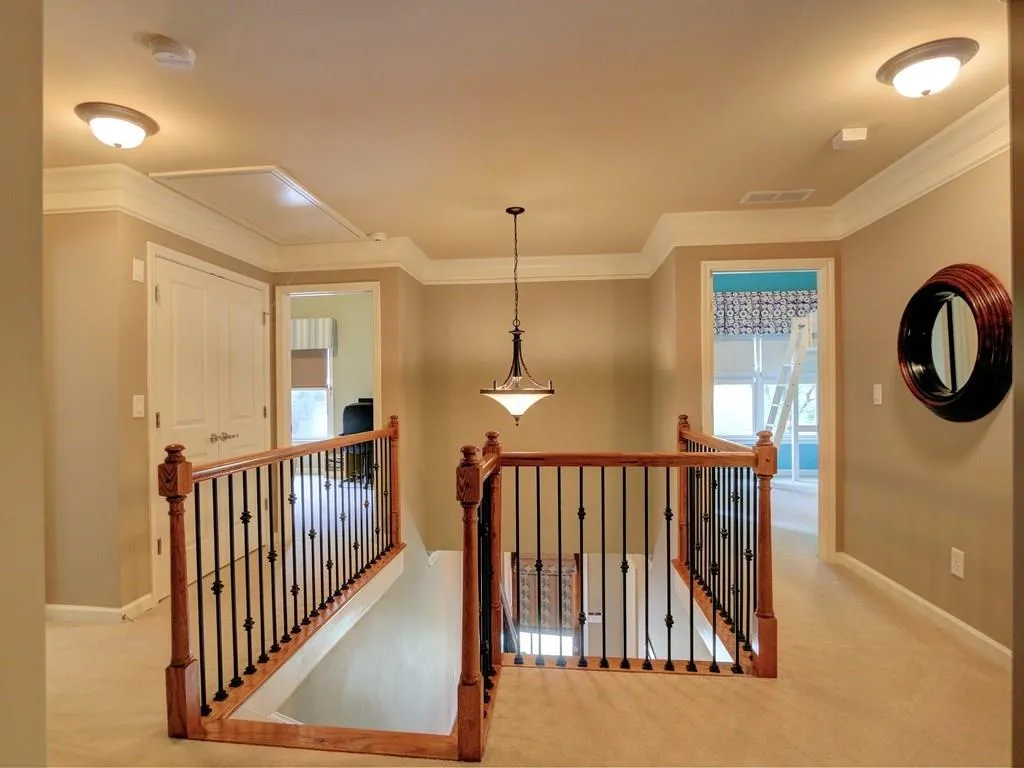 236 Mount Vernon Cove, Sandy Springs, Georgia 30328, 5 Bedrooms Bedrooms, ,5 BathroomsBathrooms,Residential,Sold,236 Mount Vernon Cove,5684044