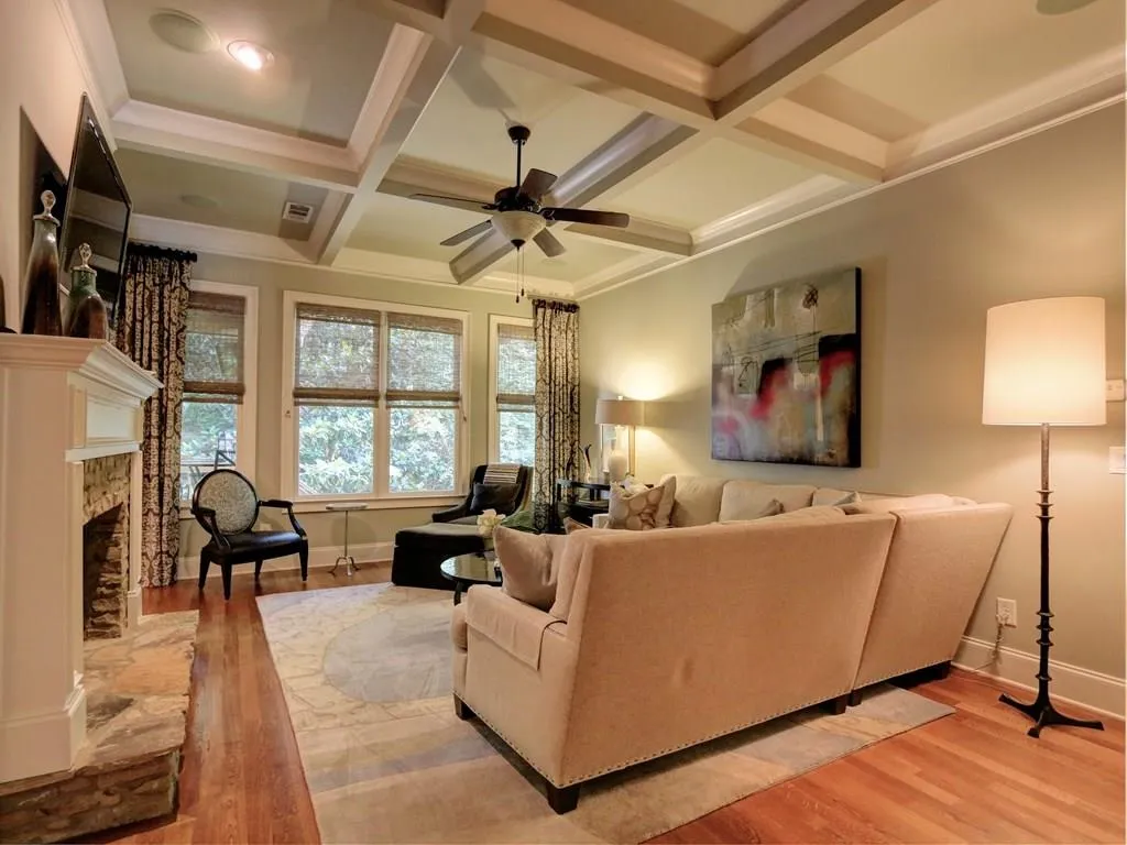 236 Mount Vernon Cove, Sandy Springs, Georgia 30328, 5 Bedrooms Bedrooms, ,5 BathroomsBathrooms,Residential,Sold,236 Mount Vernon Cove,5684044