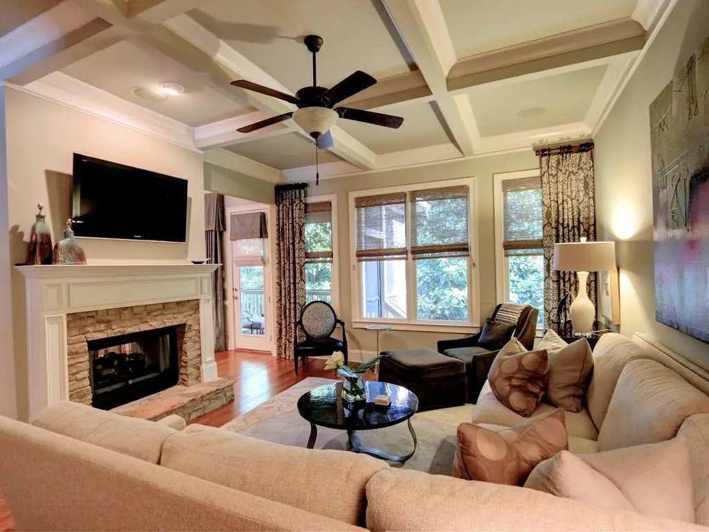 236 Mount Vernon Cove, Sandy Springs, Georgia 30328, 5 Bedrooms Bedrooms, ,5 BathroomsBathrooms,Residential,Sold,236 Mount Vernon Cove,5684044