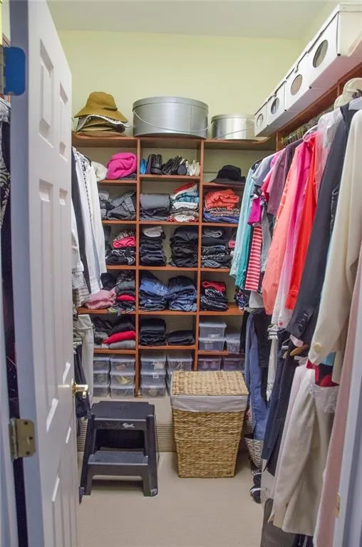 98 Mount Paran Road, Sandy Springs, Georgia 30327, 4 Bedrooms Bedrooms, ,4 BathroomsBathrooms,Residential,Sold,98 Mount Paran Road,6570957