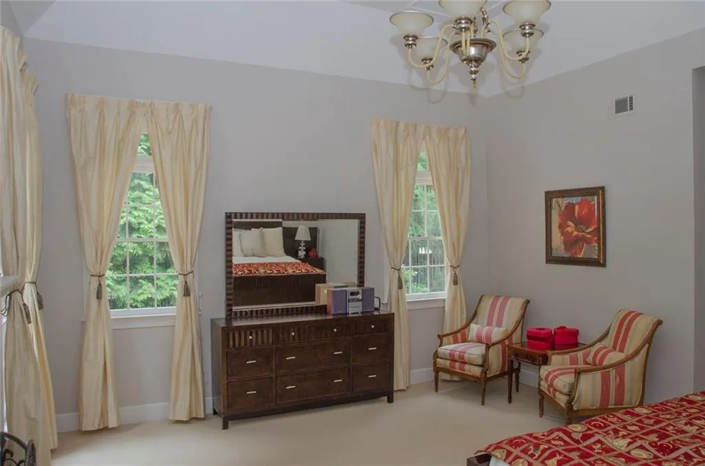 98 Mount Paran Road, Sandy Springs, Georgia 30327, 4 Bedrooms Bedrooms, ,4 BathroomsBathrooms,Residential,Sold,98 Mount Paran Road,6570957
