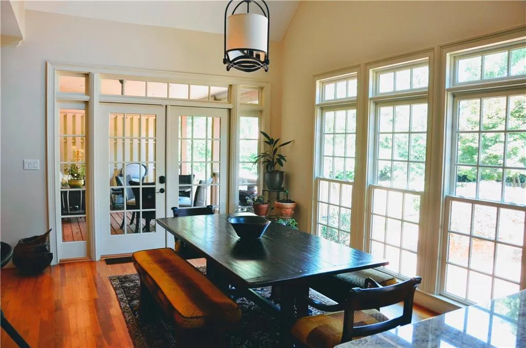 98 Mount Paran Road, Sandy Springs, Georgia 30327, 4 Bedrooms Bedrooms, ,4 BathroomsBathrooms,Residential,Sold,98 Mount Paran Road,6570957