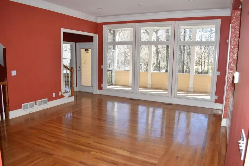 1195 Spalding Drive, Sandy Springs, Georgia 30350, 4 Bedrooms Bedrooms, ,3 BathroomsBathrooms,Residential,Sold,1195 Spalding Drive,7005376