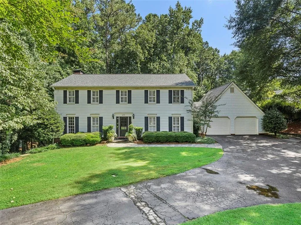 6275 River Overlook Drive, Sandy Springs, Georgia 30328, 4 Bedrooms Bedrooms, ,2 BathroomsBathrooms,Residential,Sold,6275 River Overlook Drive,6934715