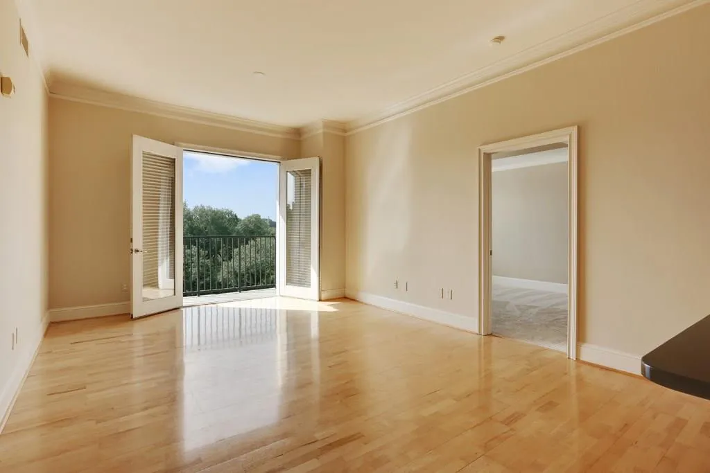 2277 Peachtree Road Ne Unit 505, Atlanta, Georgia 30309, 2 Bedrooms Bedrooms, ,2 BathroomsBathrooms,Residential,Sold,2277 Peachtree Road Ne Unit 505,5567535