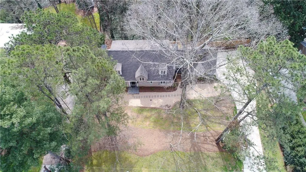 34 River Park Drive, Sandy Springs, Georgia 30328, 5 Bedrooms Bedrooms, ,3 BathroomsBathrooms,Residential,Sold,34 River Park Drive,6017419 34 River Park Drive, Sandy Springs, Georgia 30328, 5 Bedrooms Bedrooms, ,3 BathroomsBathrooms,Residential,Sold,34 River Park Drive,6017419