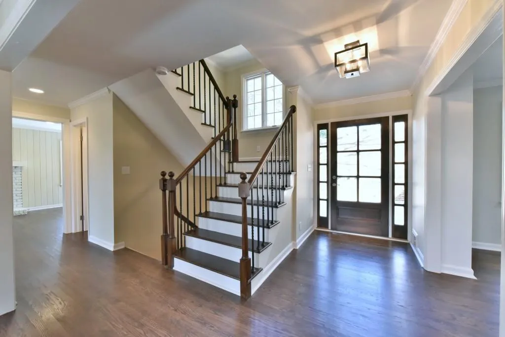 34 River Park Drive, Sandy Springs, Georgia 30328, 5 Bedrooms Bedrooms, ,3 BathroomsBathrooms,Residential,Sold,34 River Park Drive,6017419 34 River Park Drive, Sandy Springs, Georgia 30328, 5 Bedrooms Bedrooms, ,3 BathroomsBathrooms,Residential,Sold,34 River Park Drive,6017419