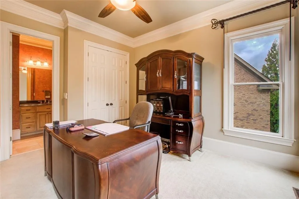 810 Glengate Place, Sandy Springs, Georgia 30328, 5 Bedrooms Bedrooms, ,5 BathroomsBathrooms,Residential,Sold,810 Glengate Place,7158964