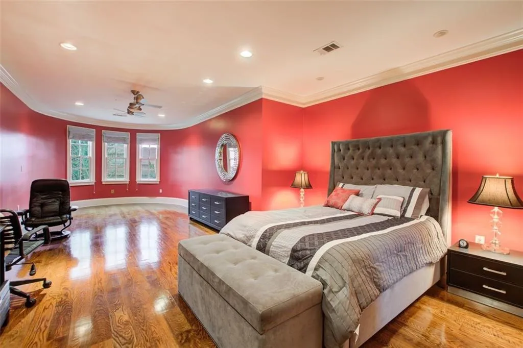 810 Glengate Place, Sandy Springs, Georgia 30328, 5 Bedrooms Bedrooms, ,5 BathroomsBathrooms,Residential,Sold,810 Glengate Place,7158964