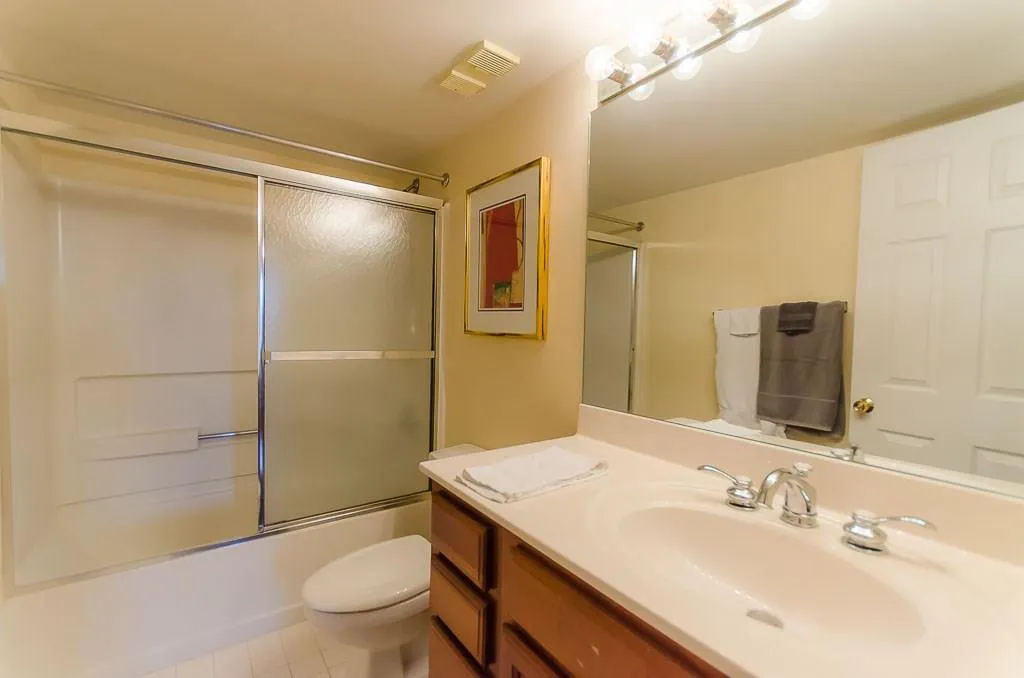 795 Hammond Drive Unit 1111, Sandy Springs, Georgia 30328, 1 Bedroom Bedrooms, ,1 BathroomBathrooms,Residential,Sold,795 Hammond Drive Unit 1111,5826592