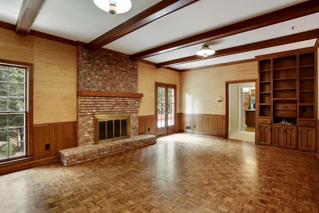 125 Habersham Waters Court, Sandy Springs, Georgia 30350, 4 Bedrooms Bedrooms, ,3 BathroomsBathrooms,Residential,Sold,125 Habersham Waters Court,5723196