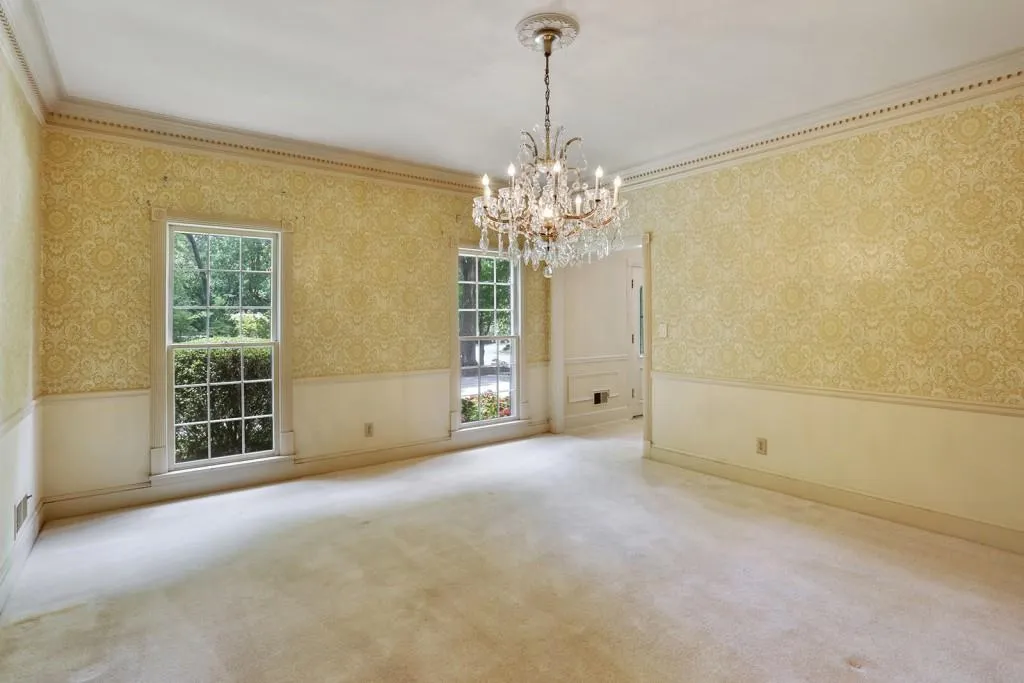 125 Habersham Waters Court, Sandy Springs, Georgia 30350, 4 Bedrooms Bedrooms, ,3 BathroomsBathrooms,Residential,Sold,125 Habersham Waters Court,5723196