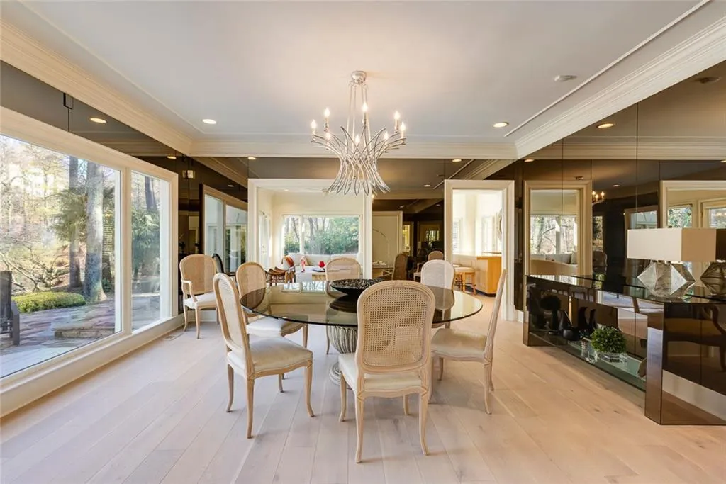 325 Riverhall Court, Sandy Springs, Georgia 30350, 5 Bedrooms Bedrooms, ,4 BathroomsBathrooms,Residential,For Sale,325 Riverhall Court,7699479