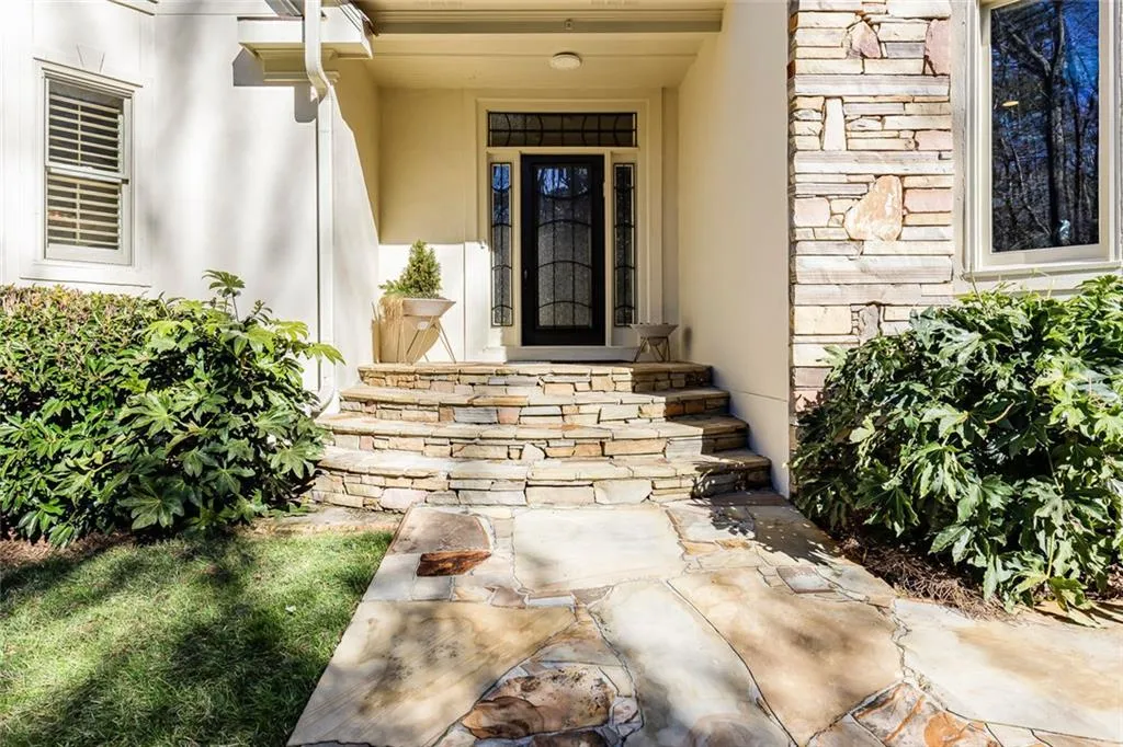 325 Riverhall Court, Sandy Springs, Georgia 30350, 5 Bedrooms Bedrooms, ,4 BathroomsBathrooms,Residential,For Sale,325 Riverhall Court,7699479