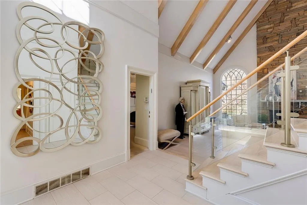 325 Riverhall Court, Sandy Springs, Georgia 30350, 5 Bedrooms Bedrooms, ,4 BathroomsBathrooms,Residential,For Sale,325 Riverhall Court,7699479