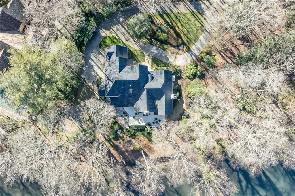 325 Riverhall Court, Sandy Springs, Georgia 30350, 5 Bedrooms Bedrooms, ,4 BathroomsBathrooms,Residential,For Sale,325 Riverhall Court,7699479