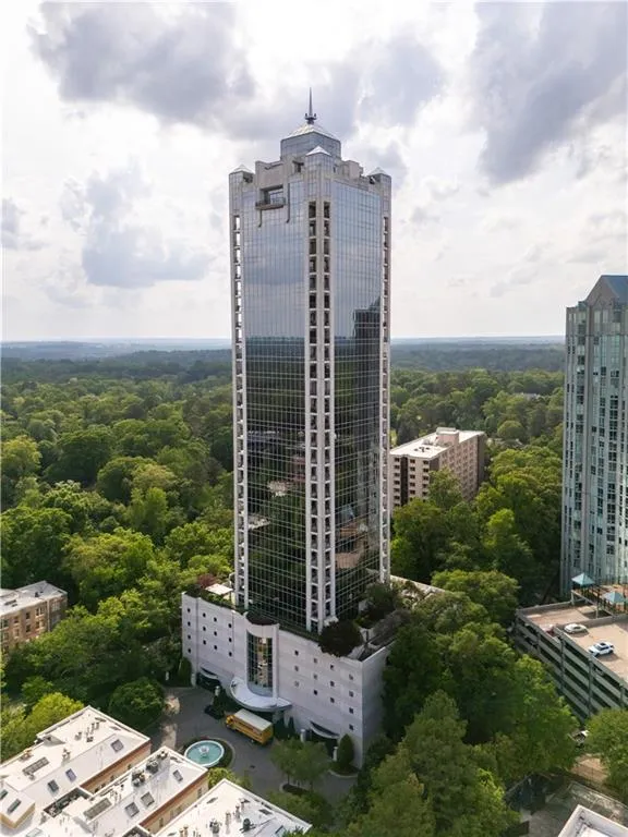 2828 Peachtree Road Nw Unit 1501, Atlanta, Georgia 30305, 2 Bedrooms Bedrooms, 0 ,2 BathroomsBathrooms,Residential,For Sale,2828 Peachtree Road Nw Unit 1501,7714884