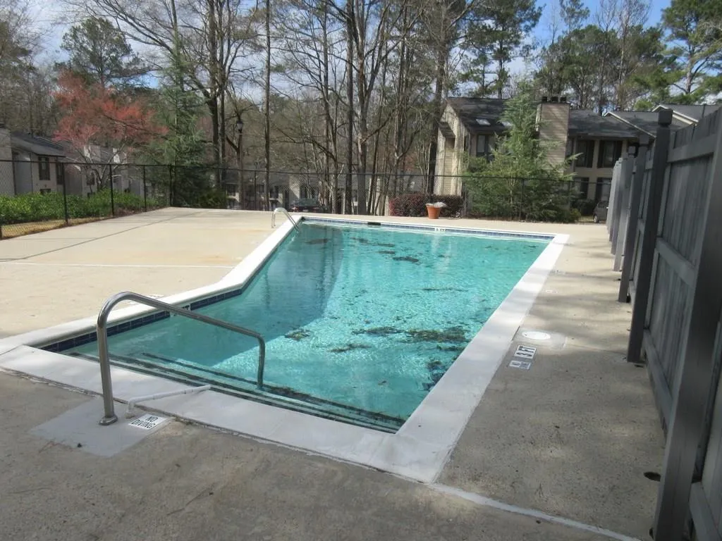9400 Roberts Drive Unit 7k, Sandy Springs, Georgia 30350, 2 Bedrooms Bedrooms, ,2 BathroomsBathrooms,Residential,Sold,9400 Roberts Drive Unit 7k,5983549