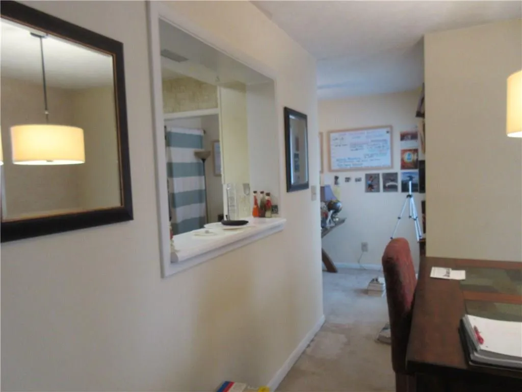 9400 Roberts Drive Unit 7k, Sandy Springs, Georgia 30350, 2 Bedrooms Bedrooms, ,2 BathroomsBathrooms,Residential,Sold,9400 Roberts Drive Unit 7k,5983549