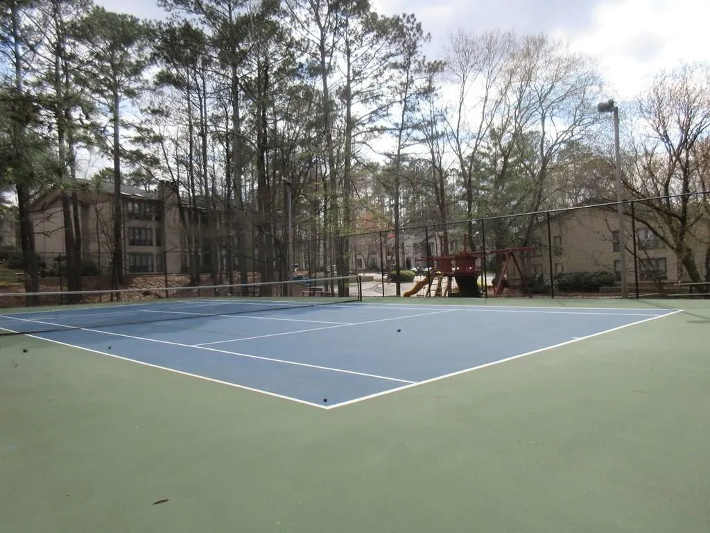 9400 Roberts Drive Unit 7k, Sandy Springs, Georgia 30350, 2 Bedrooms Bedrooms, ,2 BathroomsBathrooms,Residential,Sold,9400 Roberts Drive Unit 7k,5983549