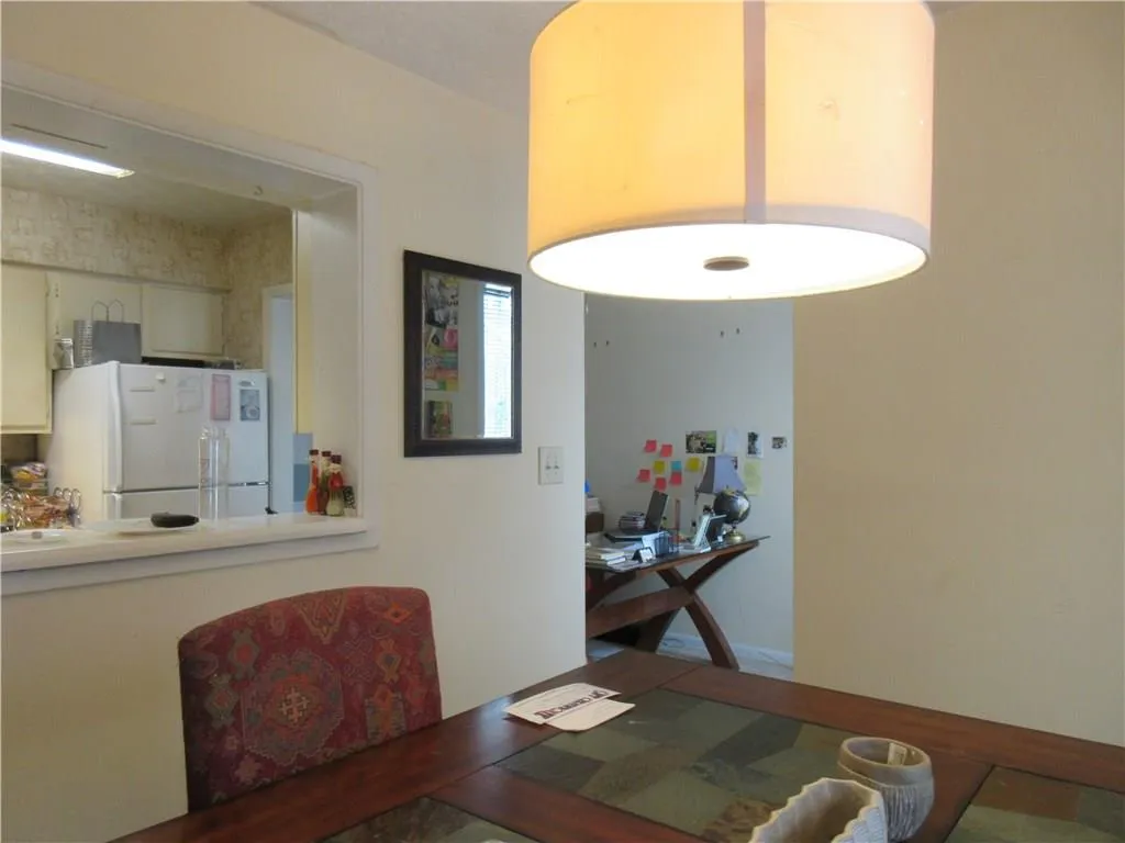 9400 Roberts Drive Unit 7k, Sandy Springs, Georgia 30350, 2 Bedrooms Bedrooms, ,2 BathroomsBathrooms,Residential,Sold,9400 Roberts Drive Unit 7k,5983549