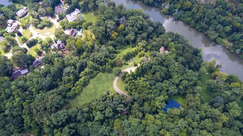 2100 West Wesley Road, Atlanta, Georgia 30327, 3 Bedrooms Bedrooms, ,3 BathroomsBathrooms,Land,For Sale,2100 West Wesley Road,7680937