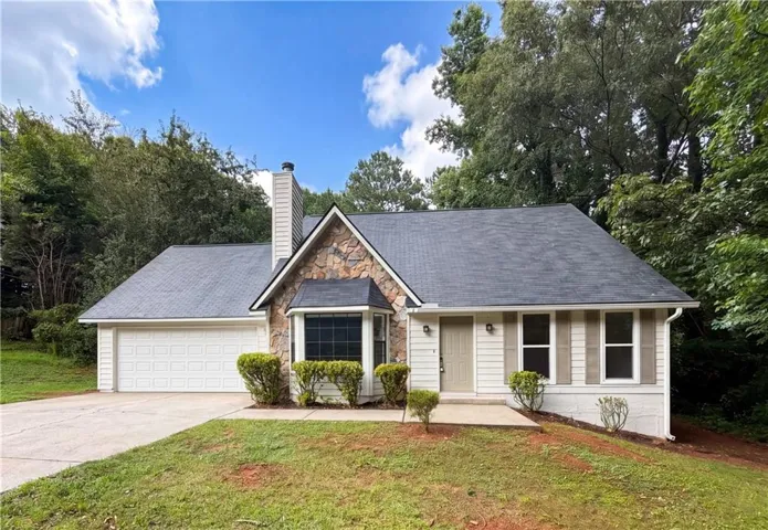 912 Steeple Chase Drive, Lawrenceville, Georgia 30044