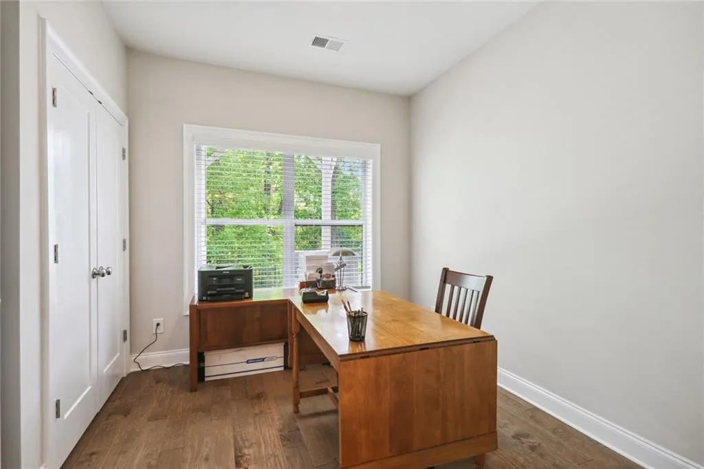 Office or 4th bedroom