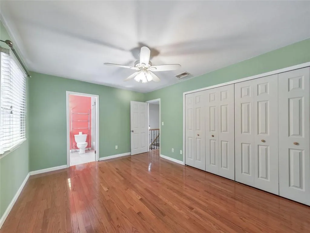6520 Roswell Road Unit 19, Atlanta, Georgia 30328, 3 Bedrooms Bedrooms, ,2 BathroomsBathrooms,Residential,Sold,6520 Roswell Road Unit 19,6922099