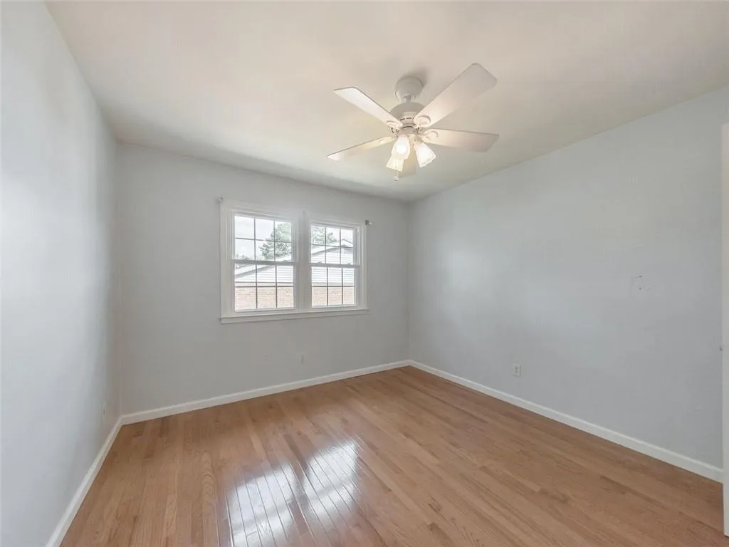 6520 Roswell Road Unit 19, Atlanta, Georgia 30328, 3 Bedrooms Bedrooms, ,2 BathroomsBathrooms,Residential,Sold,6520 Roswell Road Unit 19,6922099