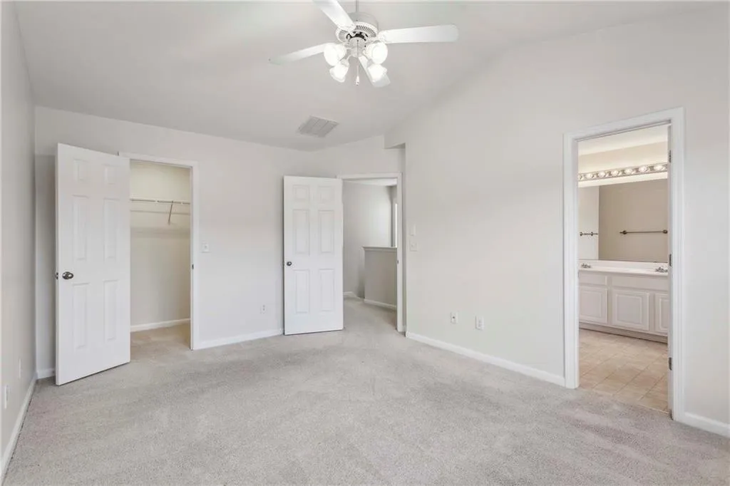 3537 Chattahoochee Summit Lane Se Unit 24, Atlanta, Georgia 30339, 2 Bedrooms Bedrooms, ,2 BathroomsBathrooms,Residential,For Sale,3537 Chattahoochee Summit Lane Se Unit 24,7620353