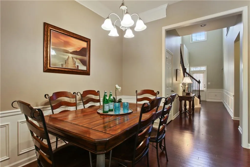 114 Bradford Drive, Sandy Springs, Georgia 30328, 4 Bedrooms Bedrooms, ,3 BathroomsBathrooms,Residential,Sold,114 Bradford Drive,6692819