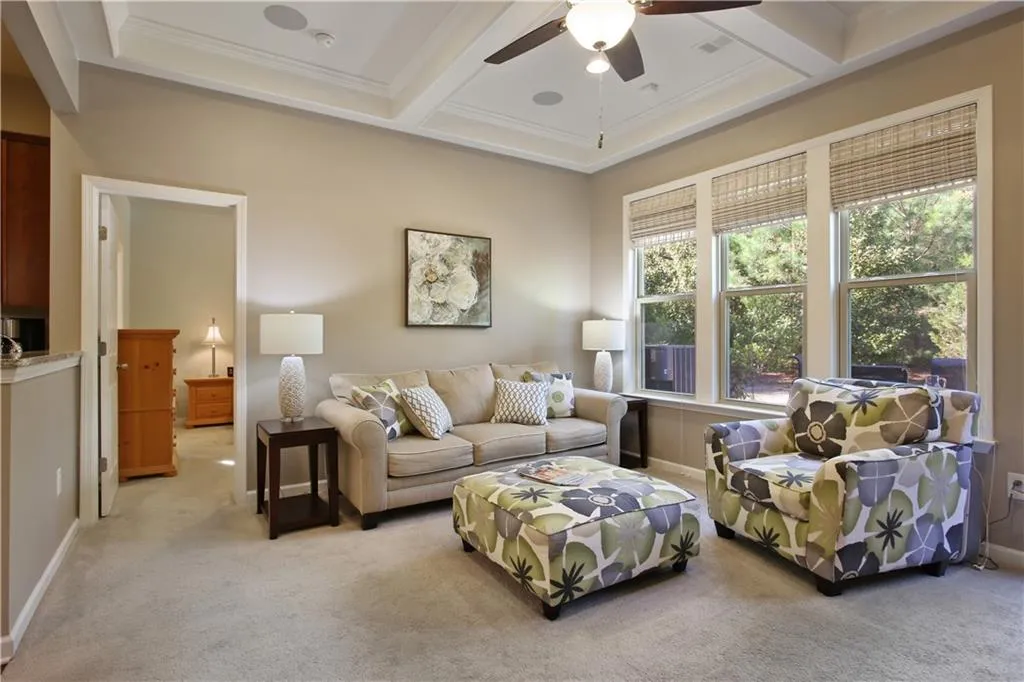 114 Bradford Drive, Sandy Springs, Georgia 30328, 4 Bedrooms Bedrooms, ,3 BathroomsBathrooms,Residential,Sold,114 Bradford Drive,6692819