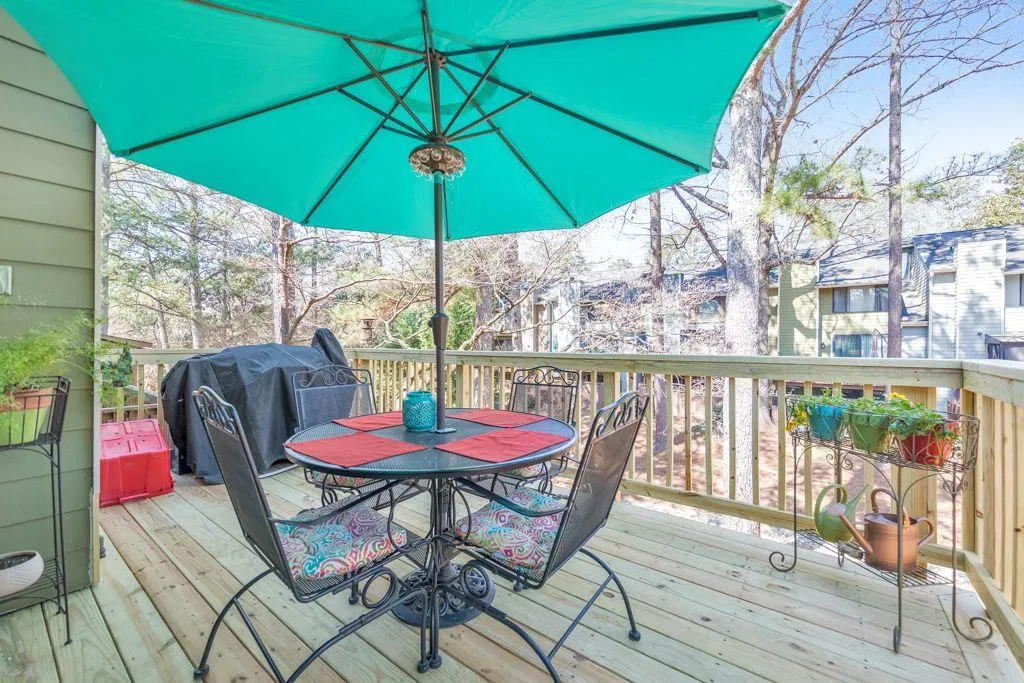 66 Goldrush Circle Ne, Atlanta, Georgia 30328, 3 Bedrooms Bedrooms, ,2 BathroomsBathrooms,Residential,Sold,66 Goldrush Circle Ne,7540085