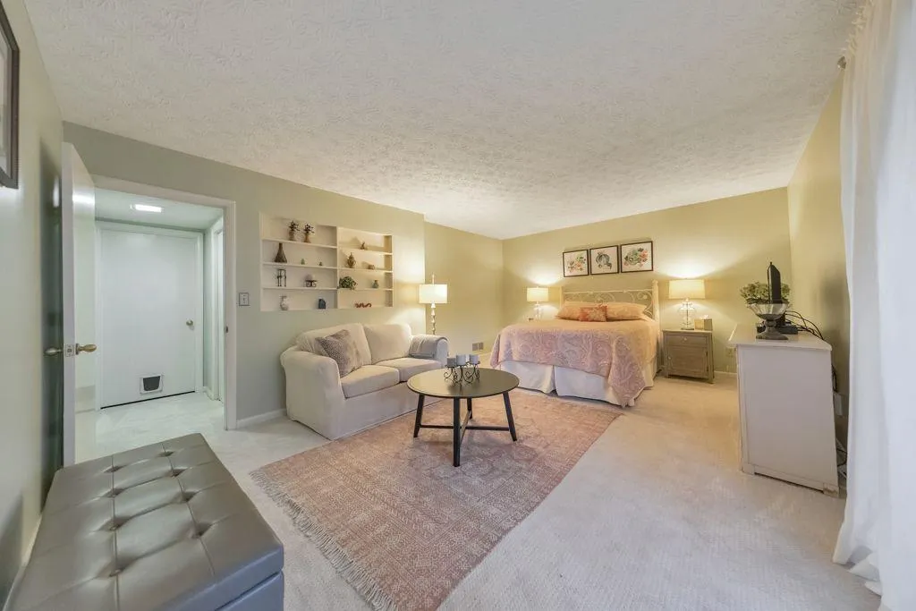 66 Goldrush Circle Ne, Atlanta, Georgia 30328, 3 Bedrooms Bedrooms, ,2 BathroomsBathrooms,Residential,Sold,66 Goldrush Circle Ne,7540085