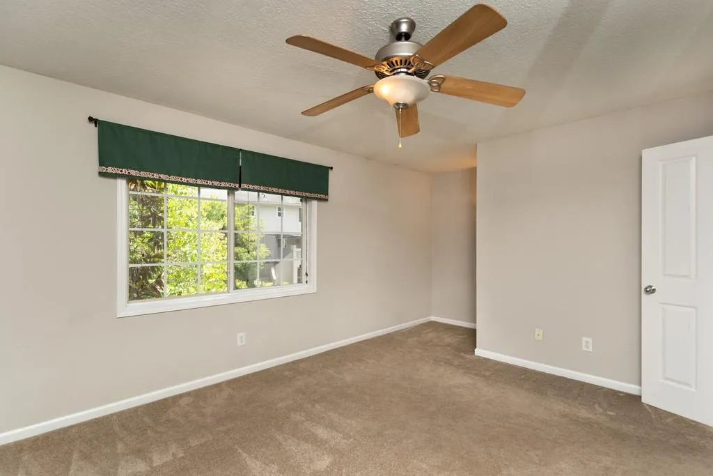 6940 Roswell Road Unit 25b, Sandy Springs, Georgia 30328, 2 Bedrooms Bedrooms, ,1 BathroomBathrooms,Residential,Sold,6940 Roswell Road Unit 25b,6571925