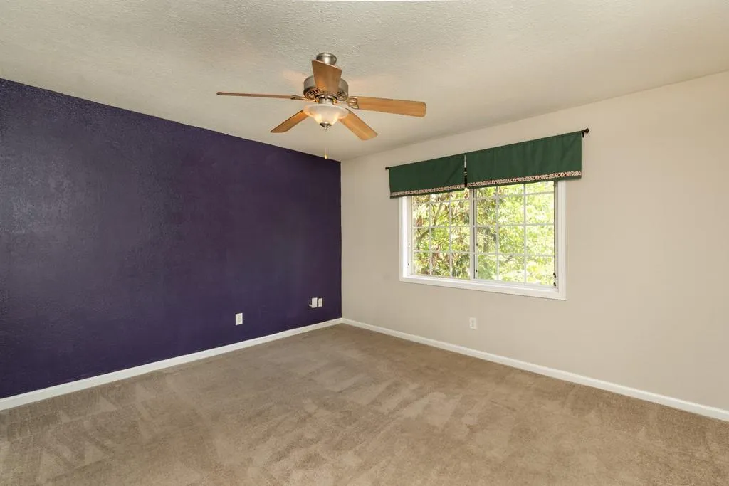 6940 Roswell Road Unit 25b, Sandy Springs, Georgia 30328, 2 Bedrooms Bedrooms, ,1 BathroomBathrooms,Residential,Sold,6940 Roswell Road Unit 25b,6571925