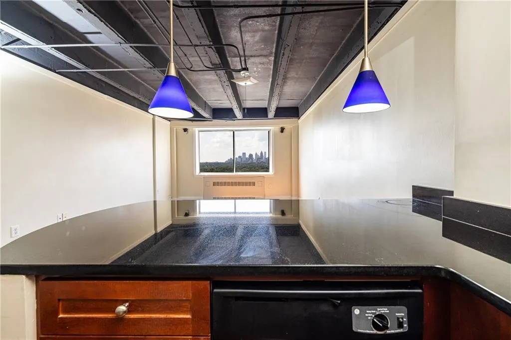 2479 Peachtree Road Ne Unit 1509, Atlanta, Georgia 30305, 1 Bedroom Bedrooms, 0 ,1 BathroomBathrooms,Residential,For Sale,2479 Peachtree Road Ne Unit 1509,7834142