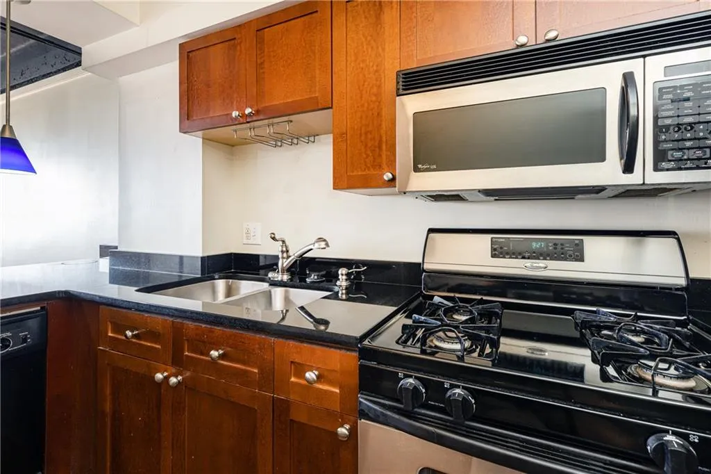 2479 Peachtree Road Ne Unit 1509, Atlanta, Georgia 30305, 1 Bedroom Bedrooms, 0 ,1 BathroomBathrooms,Residential,For Sale,2479 Peachtree Road Ne Unit 1509,7834142