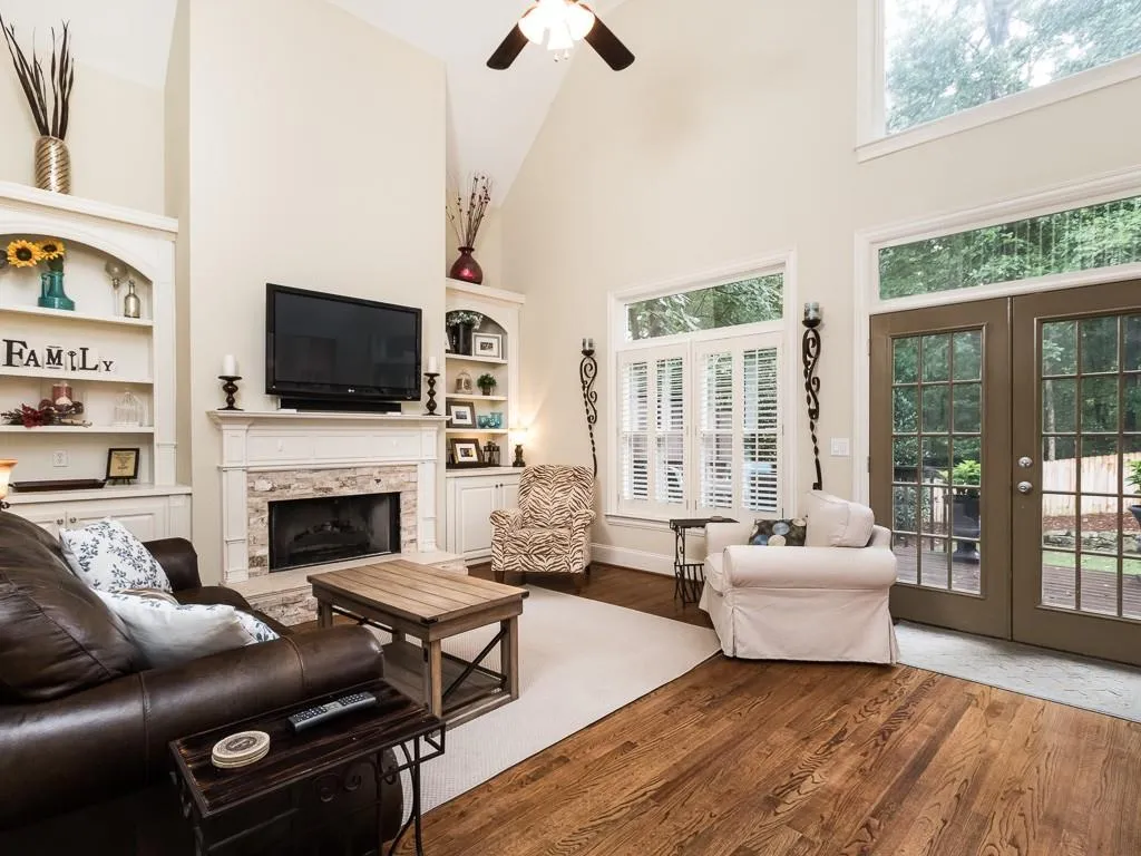670 Forest Hills Drive, Sandy Springs, Georgia 30342, 5 Bedrooms Bedrooms, ,4 BathroomsBathrooms,Residential,Sold,670 Forest Hills Drive,5907545