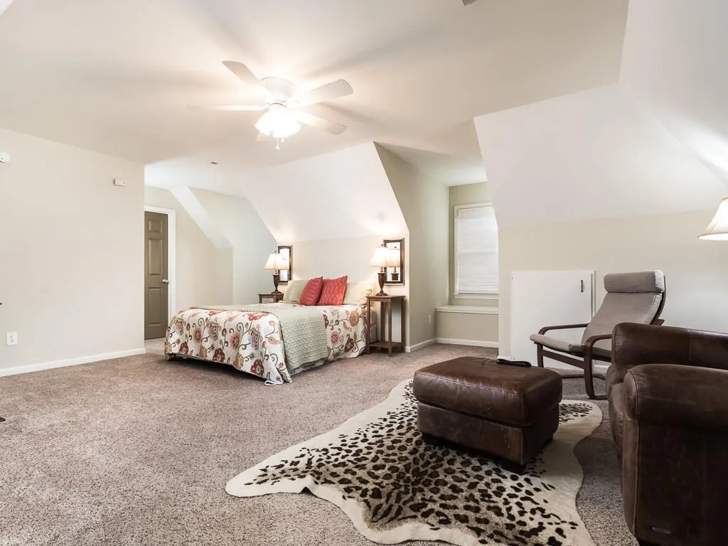 670 Forest Hills Drive, Sandy Springs, Georgia 30342, 5 Bedrooms Bedrooms, ,4 BathroomsBathrooms,Residential,Sold,670 Forest Hills Drive,5907545