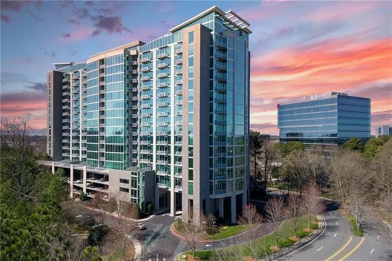 3300 Windy Ridge Parkway Se, Atlanta, Georgia 30339, 2 Bedrooms Bedrooms, ,2 BathroomsBathrooms,Residential,For Sale,3300 Windy Ridge Parkway Se,7570319