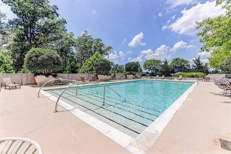 3300 Windy Ridge Parkway Se, Atlanta, Georgia 30339, 2 Bedrooms Bedrooms, ,2 BathroomsBathrooms,Residential,For Sale,3300 Windy Ridge Parkway Se,7570319