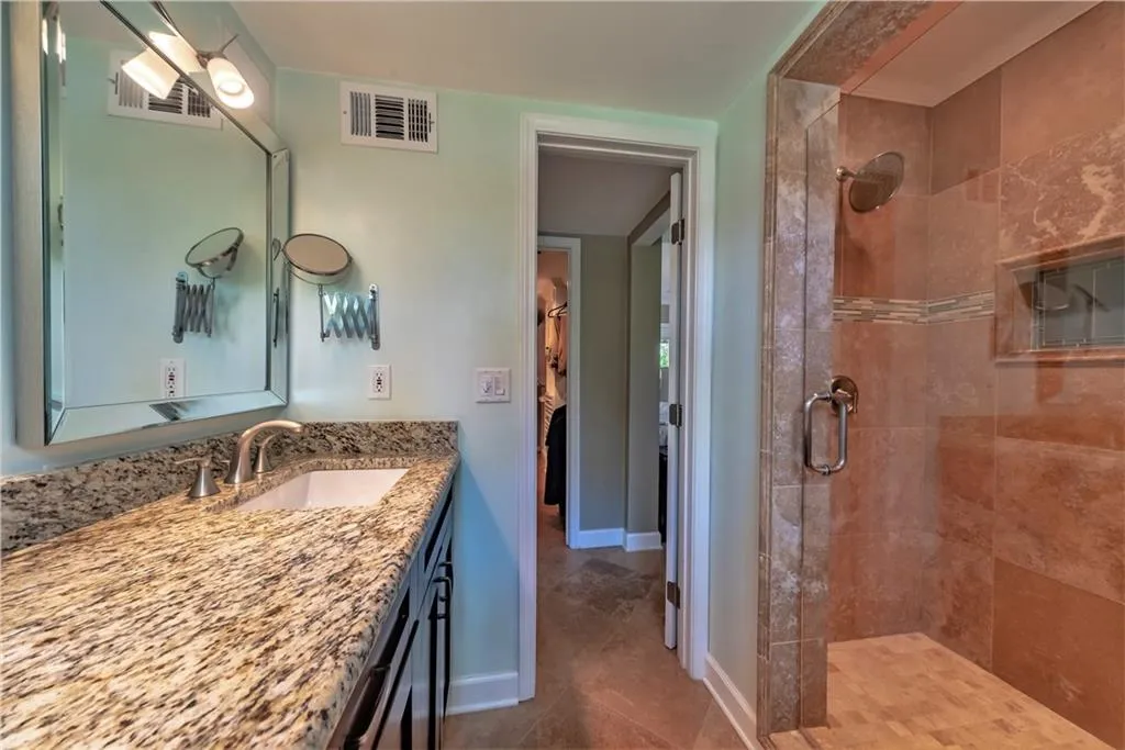 100 Whispering Way, Sandy Springs, Georgia 30328, 4 Bedrooms Bedrooms, ,3 BathroomsBathrooms,Residential,Sold,100 Whispering Way,6662632